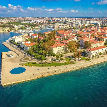 公寓 Katic-2 By Interhome *