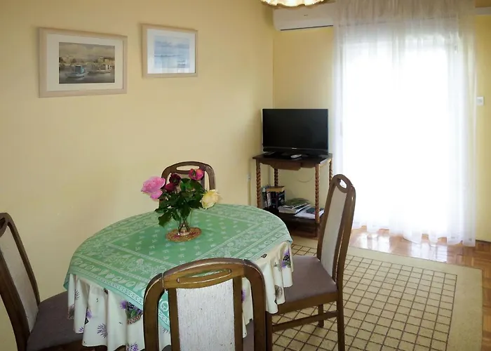 Katic-2 By Interhome Кожино